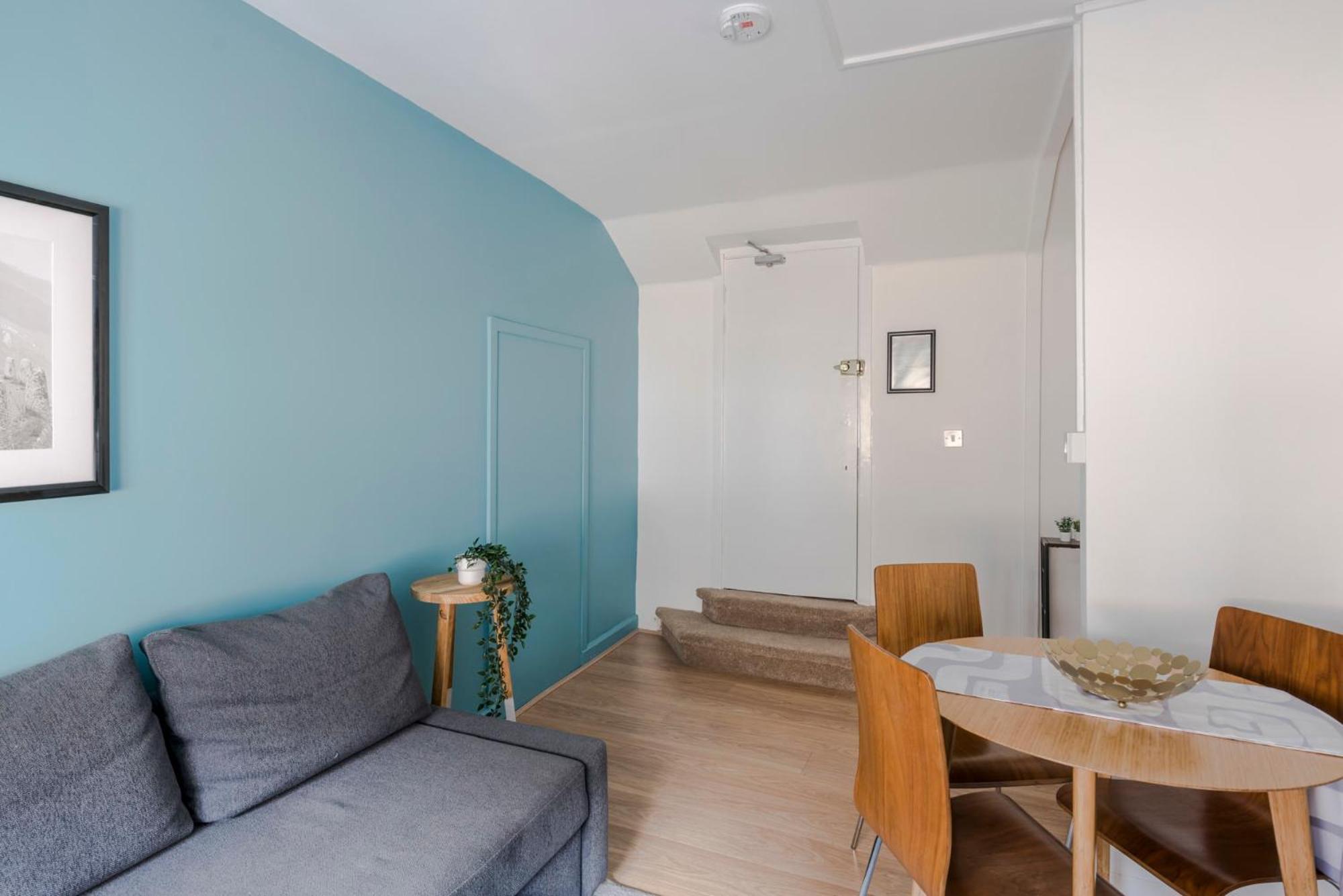 Wonderland - Fitzrovia - By Frankie Says Apartment London Luaran gambar